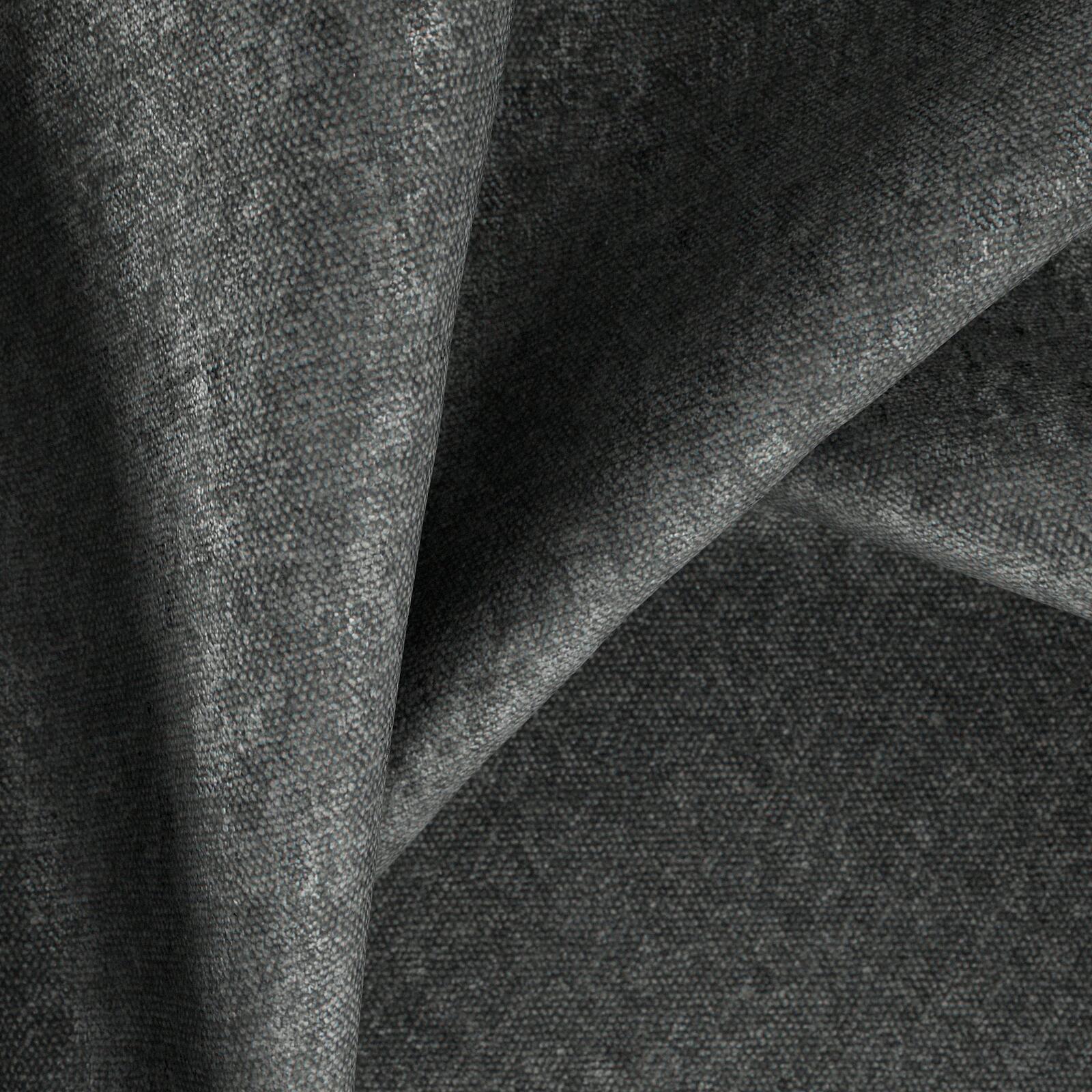 Mambo_Charcoal