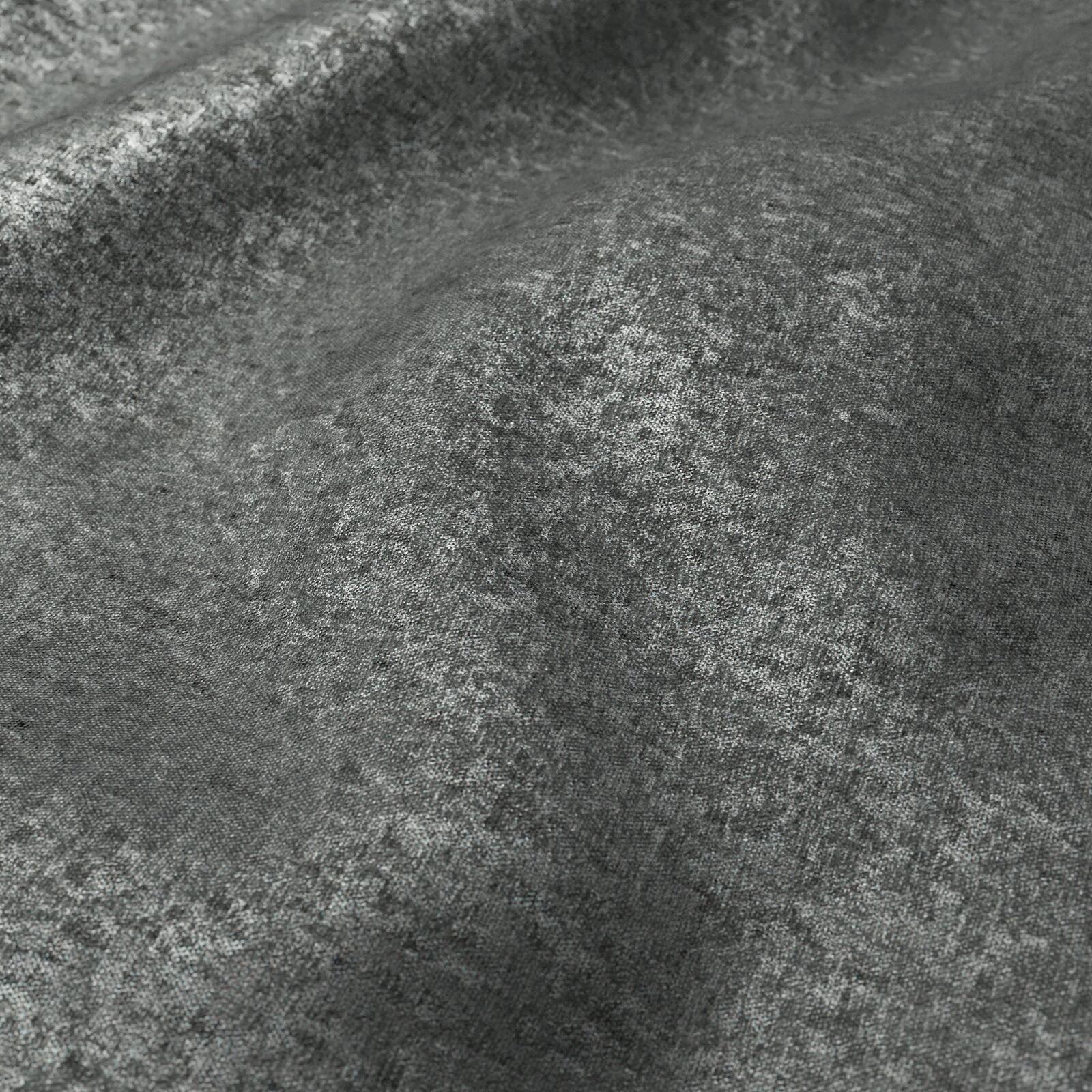 Mambo_Charcoal