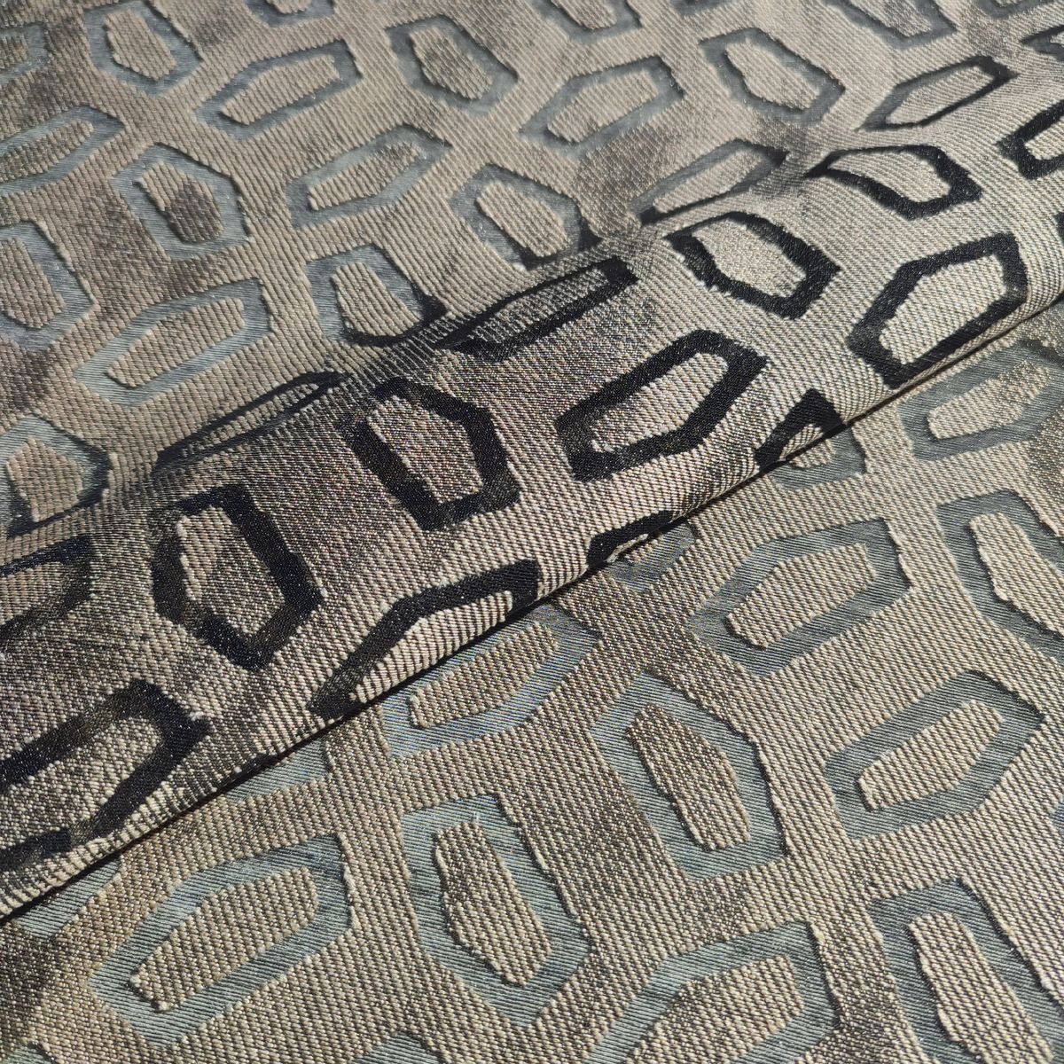 350